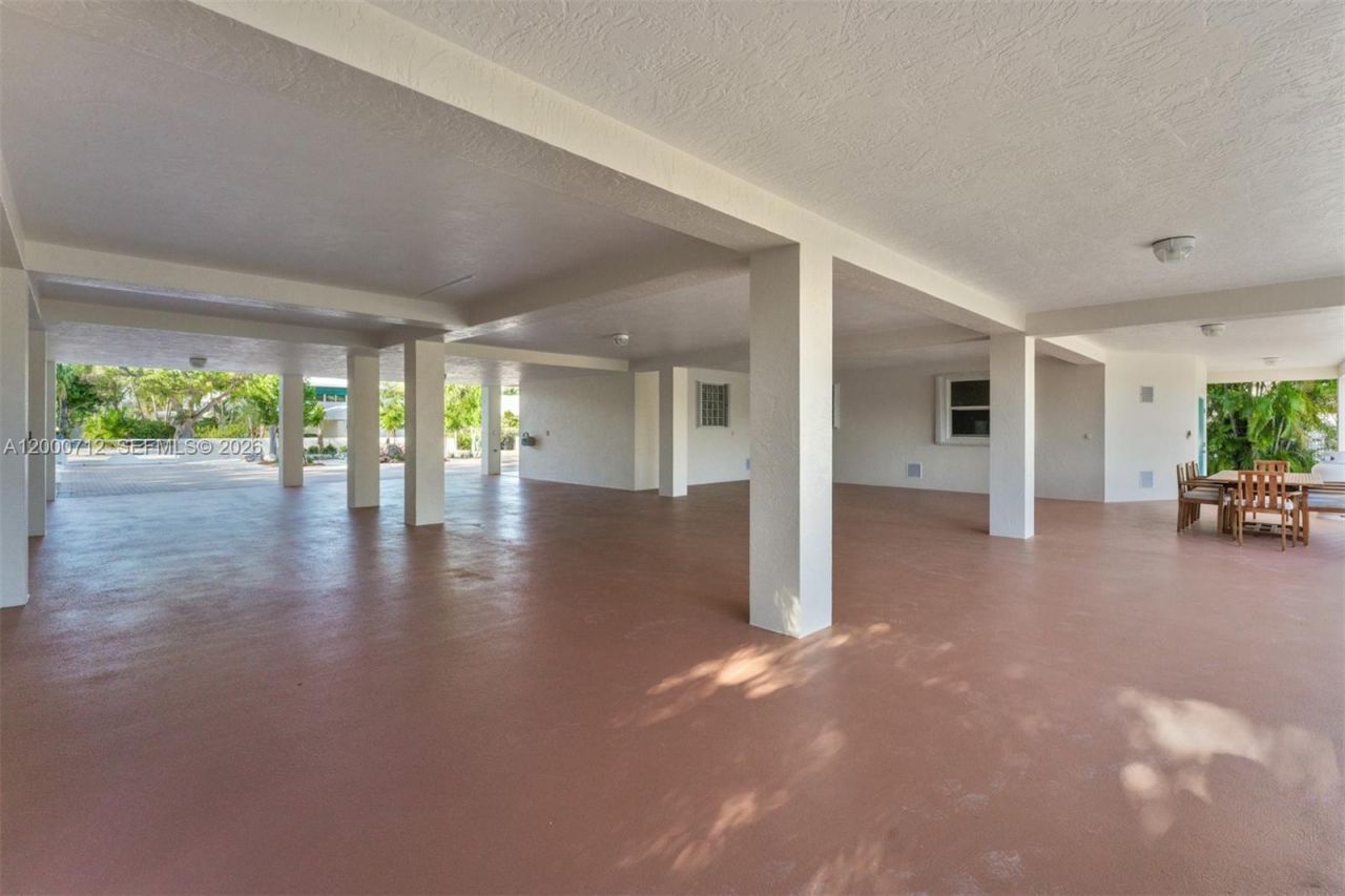 137 Sapodilla Dr , Islamorada, FL 33036 Photo