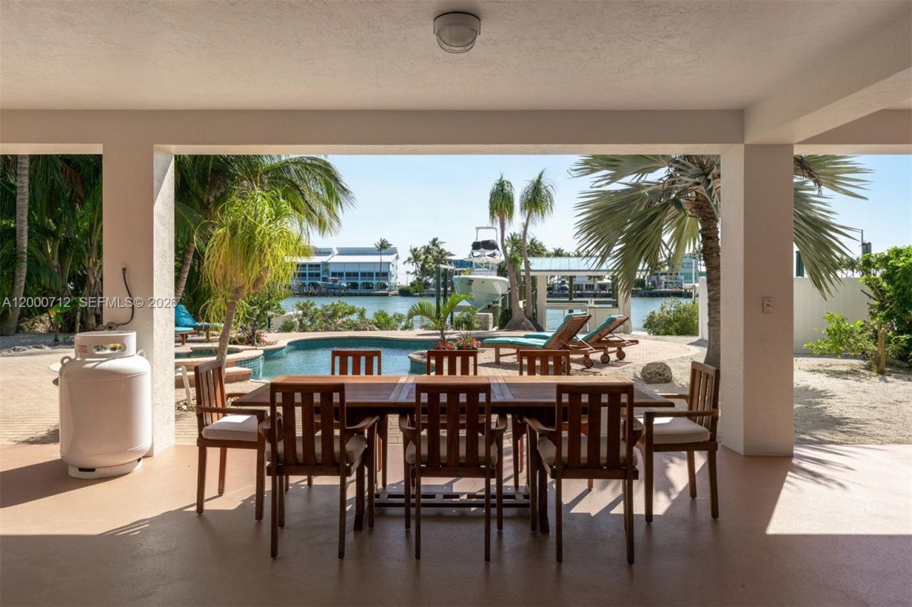 137 Sapodilla Dr , Islamorada, FL 33036 Photo