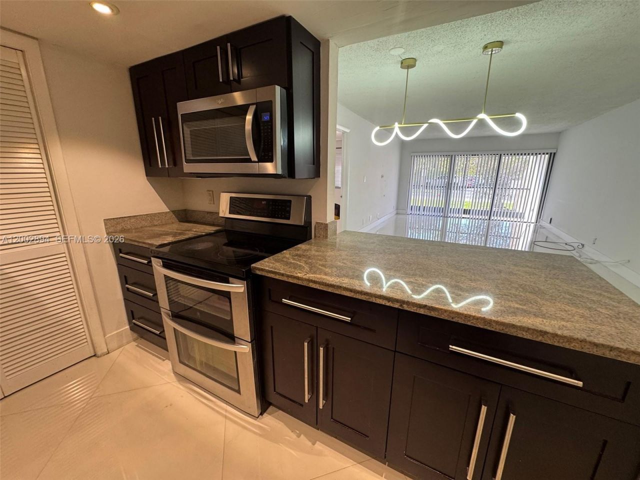 240 Lakeview Dr , Unit 112, Weston, FL 33326 Photo