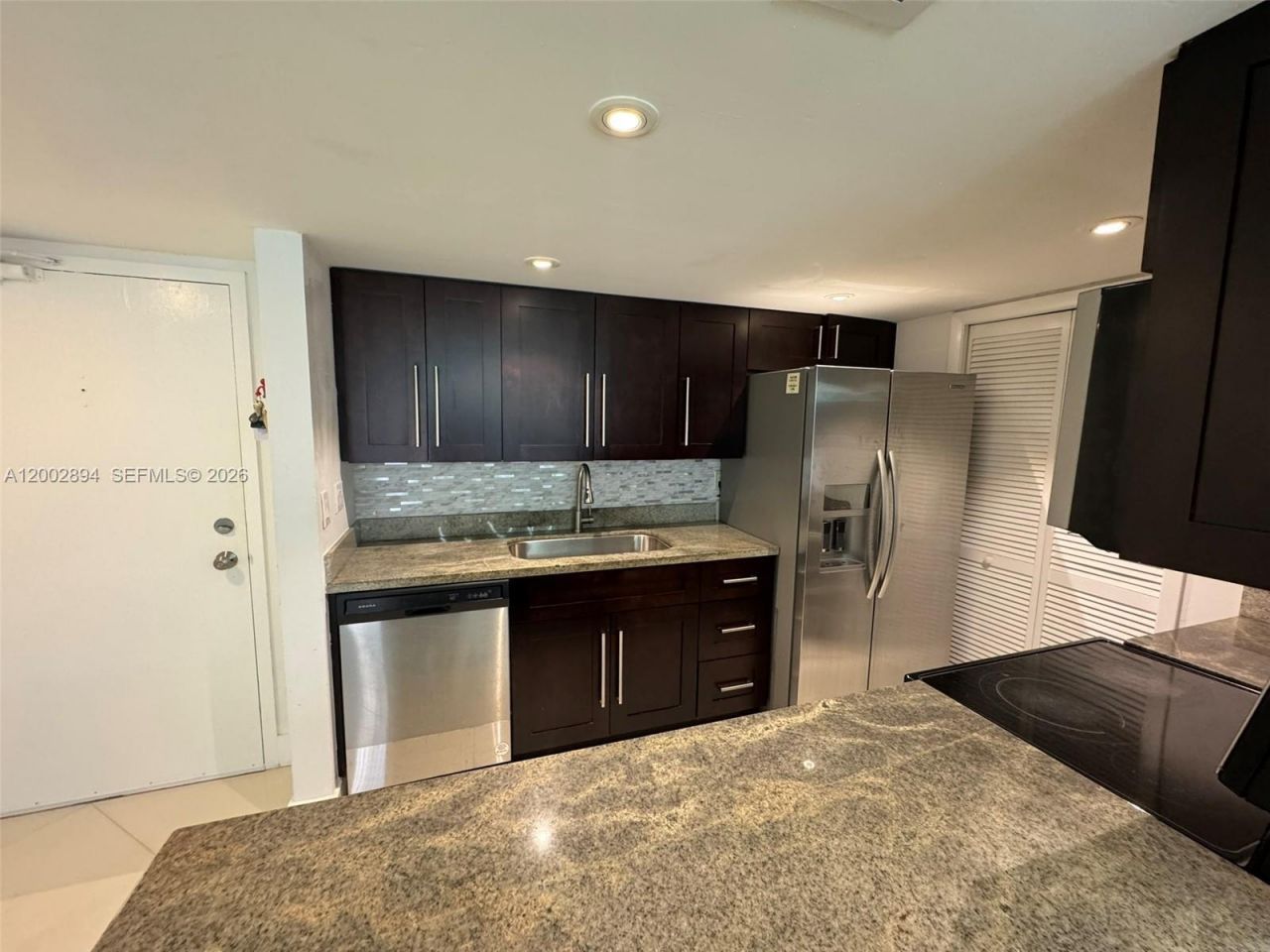 240 Lakeview Dr , Unit 112, Weston, FL 33326 Photo