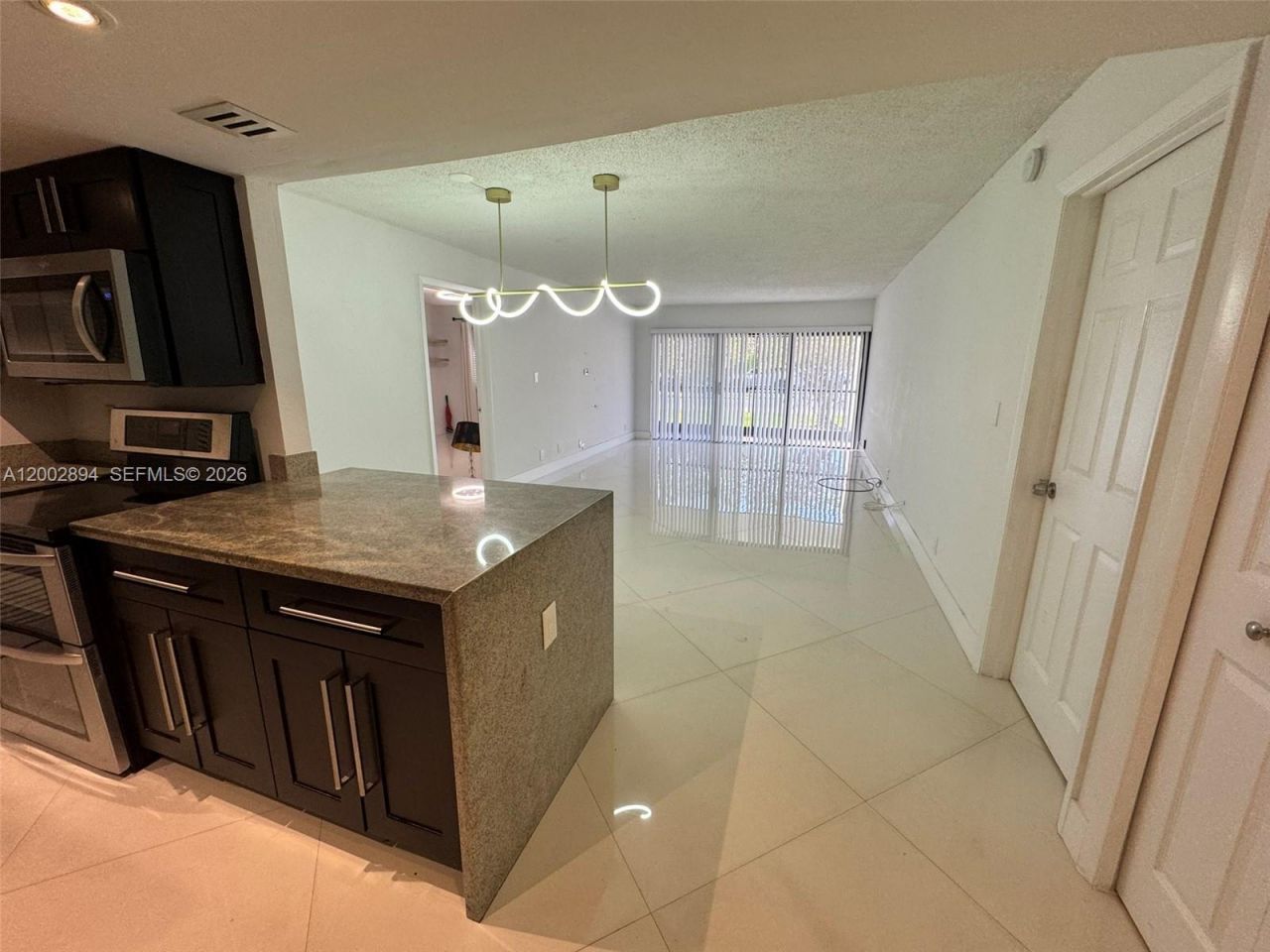 240 Lakeview Dr , Unit 112, Weston, FL 33326 Photo