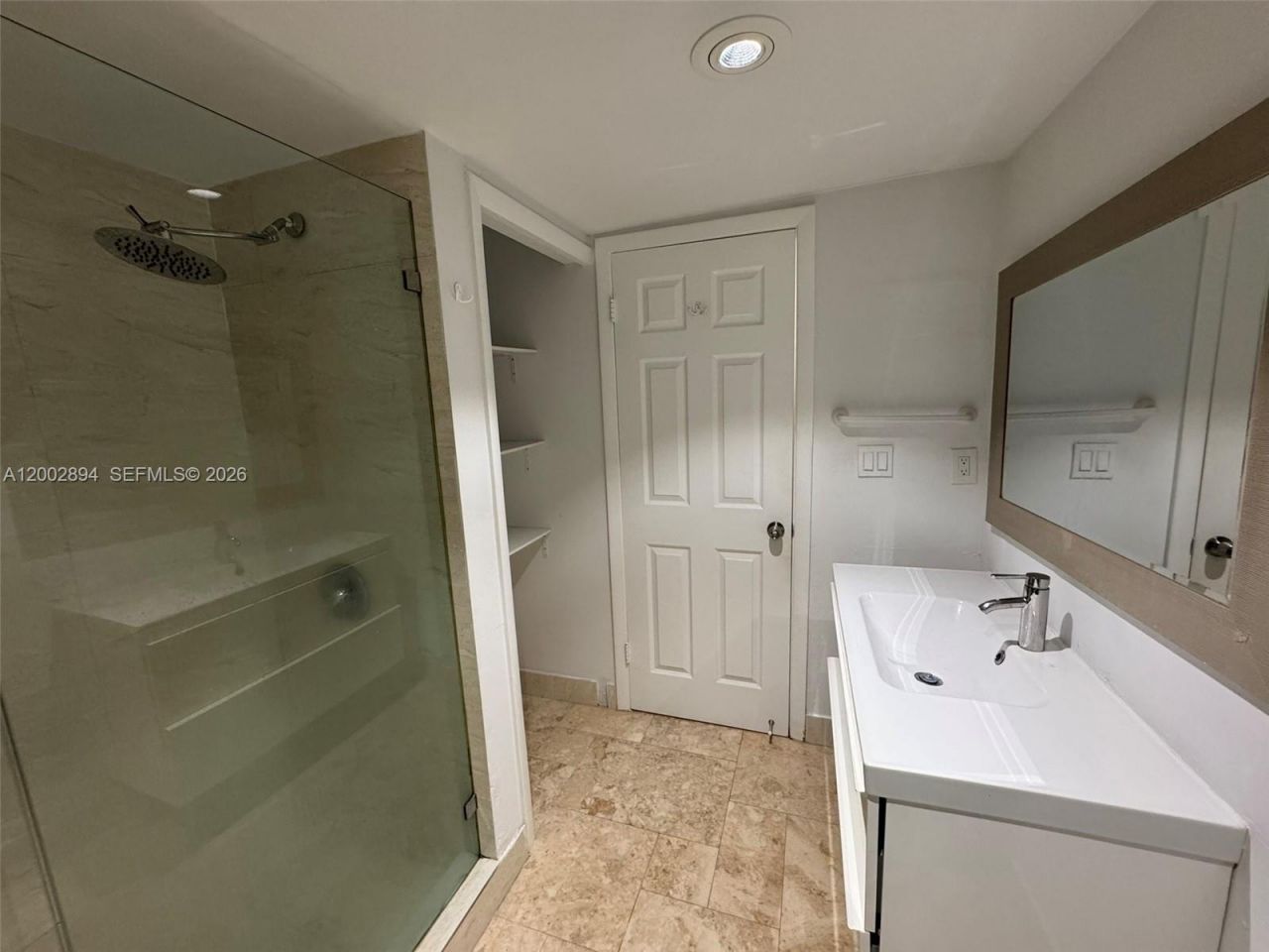 240 Lakeview Dr , Unit 112, Weston, FL 33326 Photo