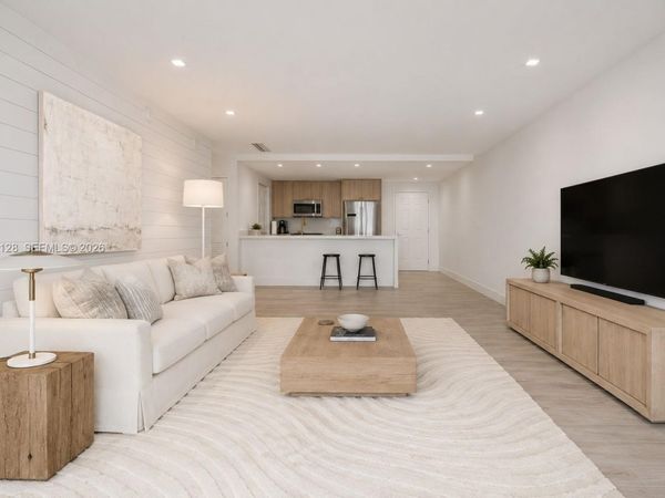 1300 Ponce De Leon Blvd , Unit 815, Coral Gables, FL 33134