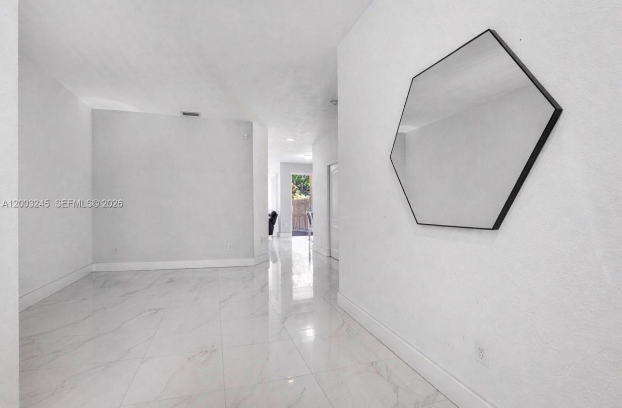 905 SW 149th Ct , Unit 905, Miami, FL 33194 Photo