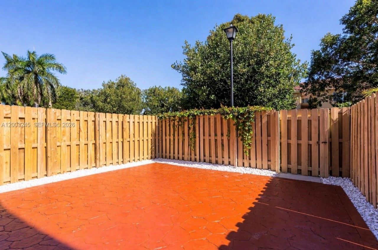 905 SW 149th Ct , Unit 905, Miami, FL 33194 Photo