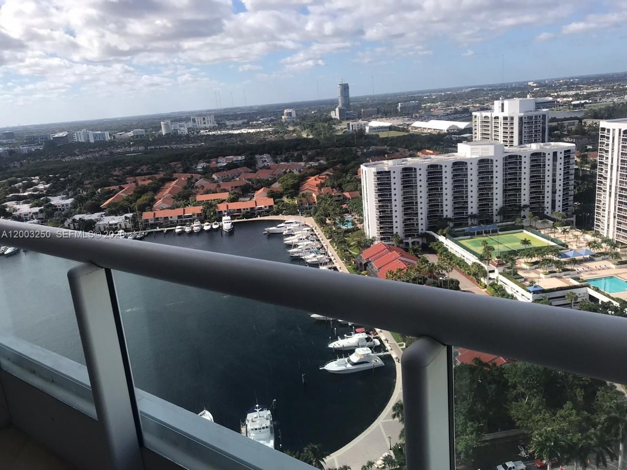 21055 Yacht Club Dr , Unit 2904, Aventura, FL 33180 Photo