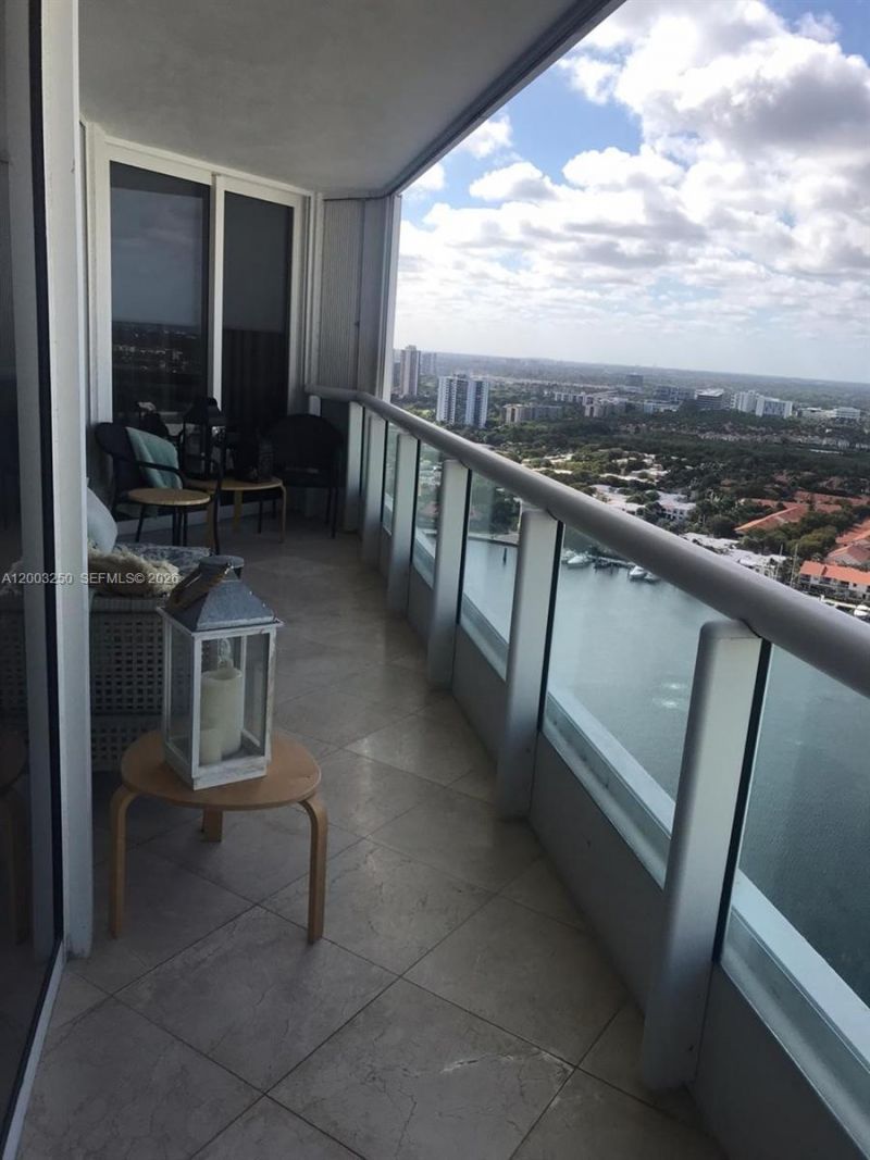 21055 Yacht Club Dr , Unit 2904, Aventura, FL 33180 Photo