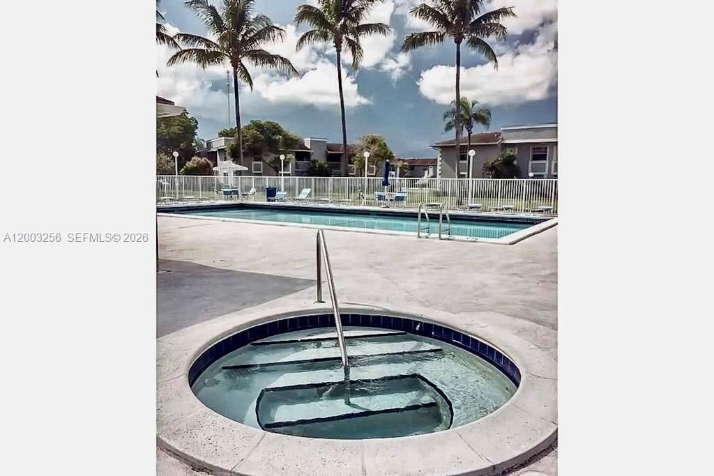 464 NE 210th Cir Ter, Unit 201-10A, Miami, FL 33179 Photo