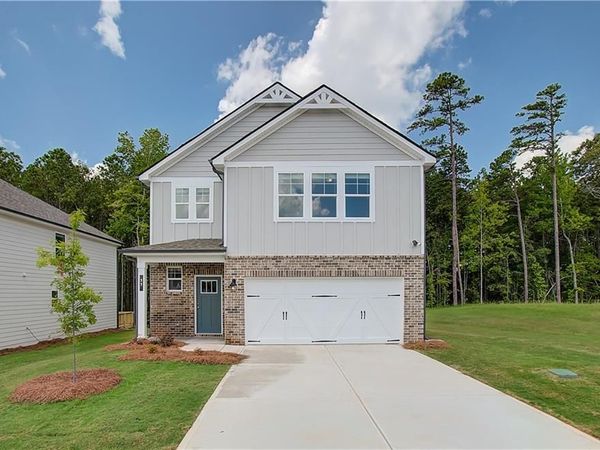 86 Hydrangea Circle , Fairburn, GA 30213