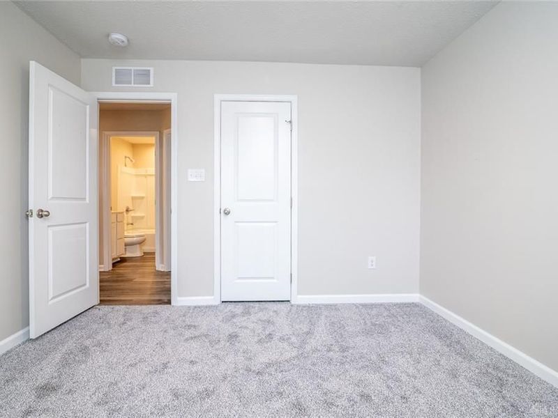 195 Skyway Drive, Springfield Township, OH 45505 Photo 20