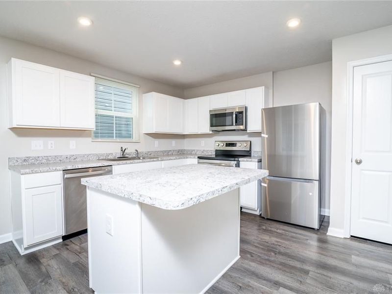 195 Skyway Drive, Springfield Township, OH 45505 Photo 29