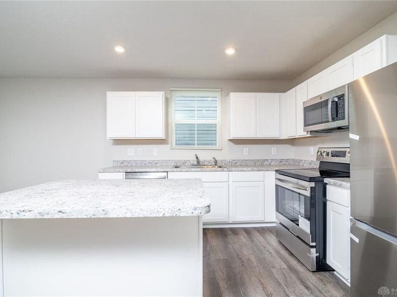 195 Skyway Drive, Springfield Township, OH 45505 Photo 30