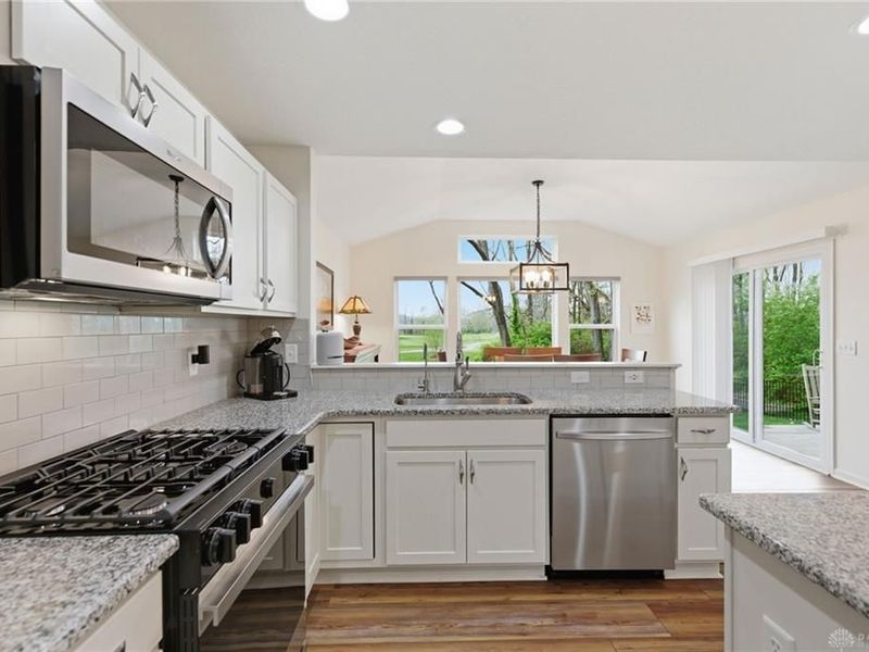 1536 Golf Club, Turtlecreek Township, OH 45036 Photo 24