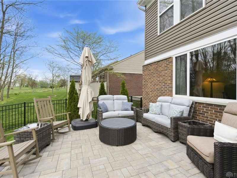 1536 Golf Club, Turtlecreek Township, OH 45036 Photo 3