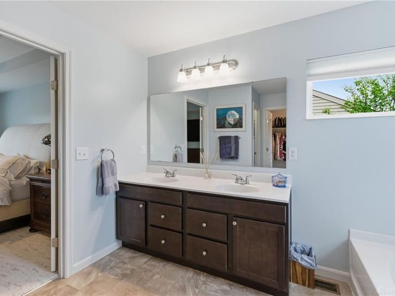 1536 Golf Club, Turtlecreek Township, OH 45036 Photo 39