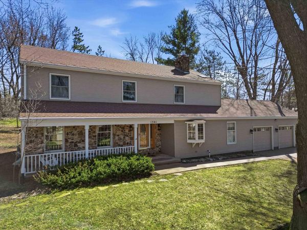 1301 N BROADWAY AVENUE, Marshfield, WI 54449