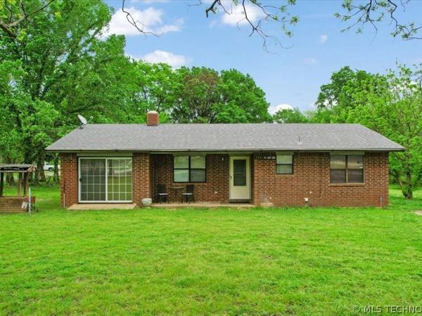 206 N 5th Street, Milburn, OK 73450