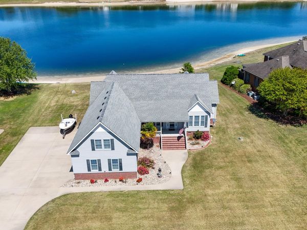 177 Schooner Landing Drive , Edenton, NC 27932