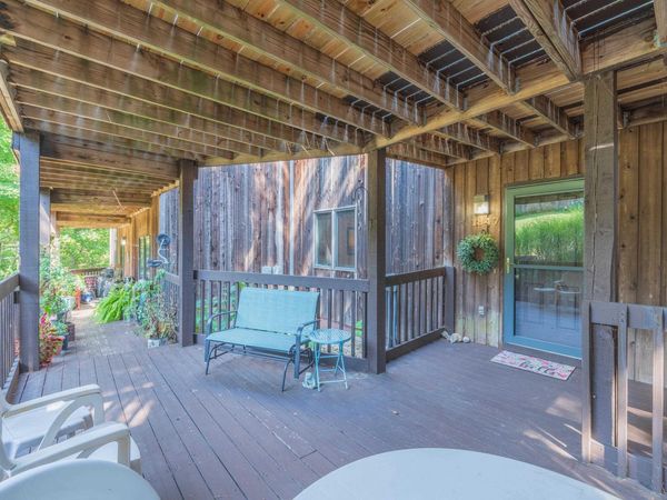 1847 E Eagle Bay Drive, Bloomington, IN 47401