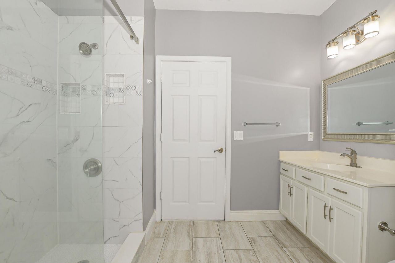 1273 Scarlet Oak Circle, Vero Beach, FL 32966 Photo