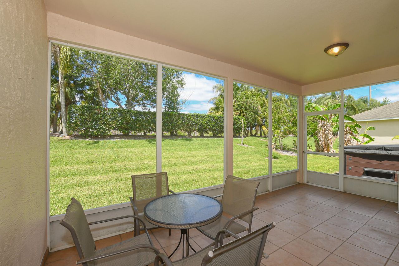 1273 Scarlet Oak Circle, Vero Beach, FL 32966 Photo