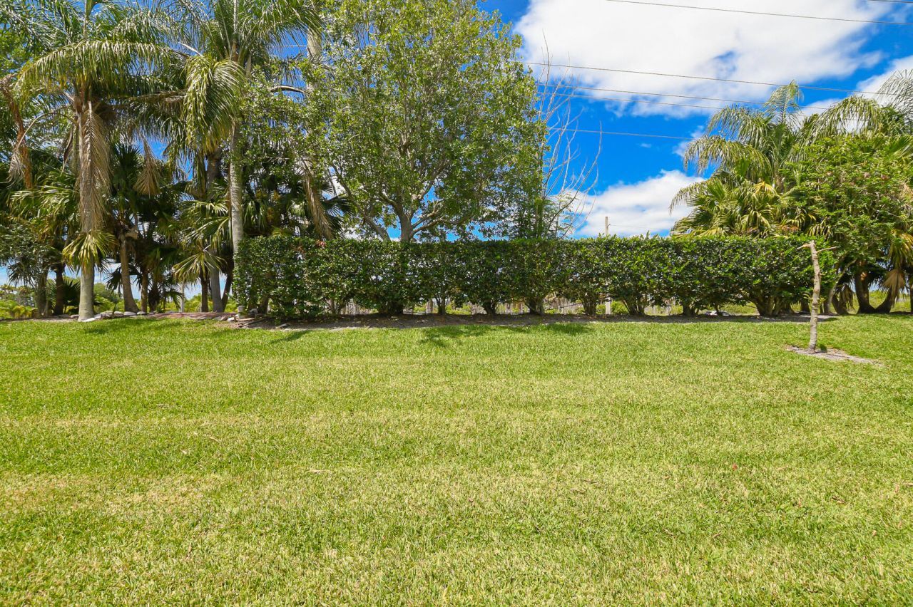 1273 Scarlet Oak Circle, Vero Beach, FL 32966 Photo