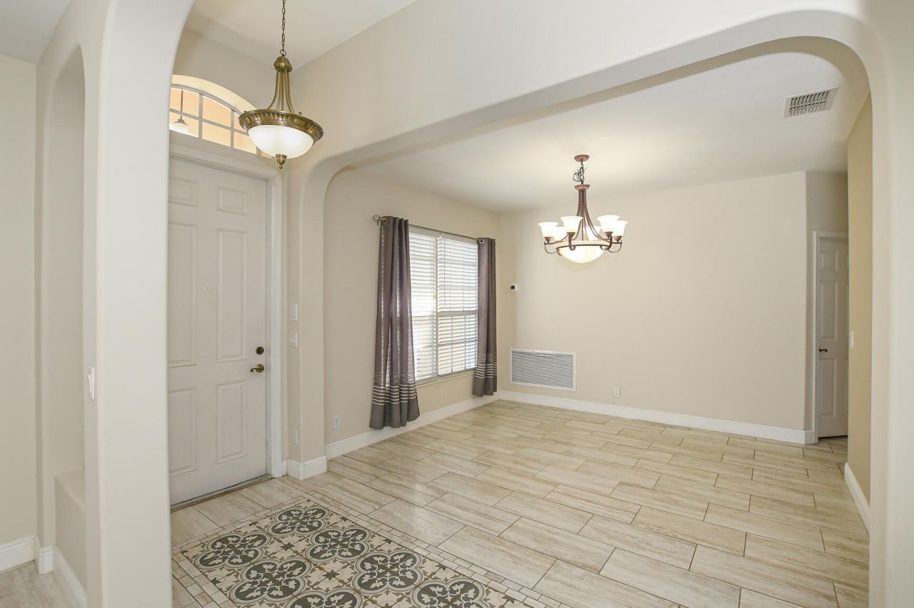 1273 Scarlet Oak Circle, Vero Beach, FL 32966 Photo