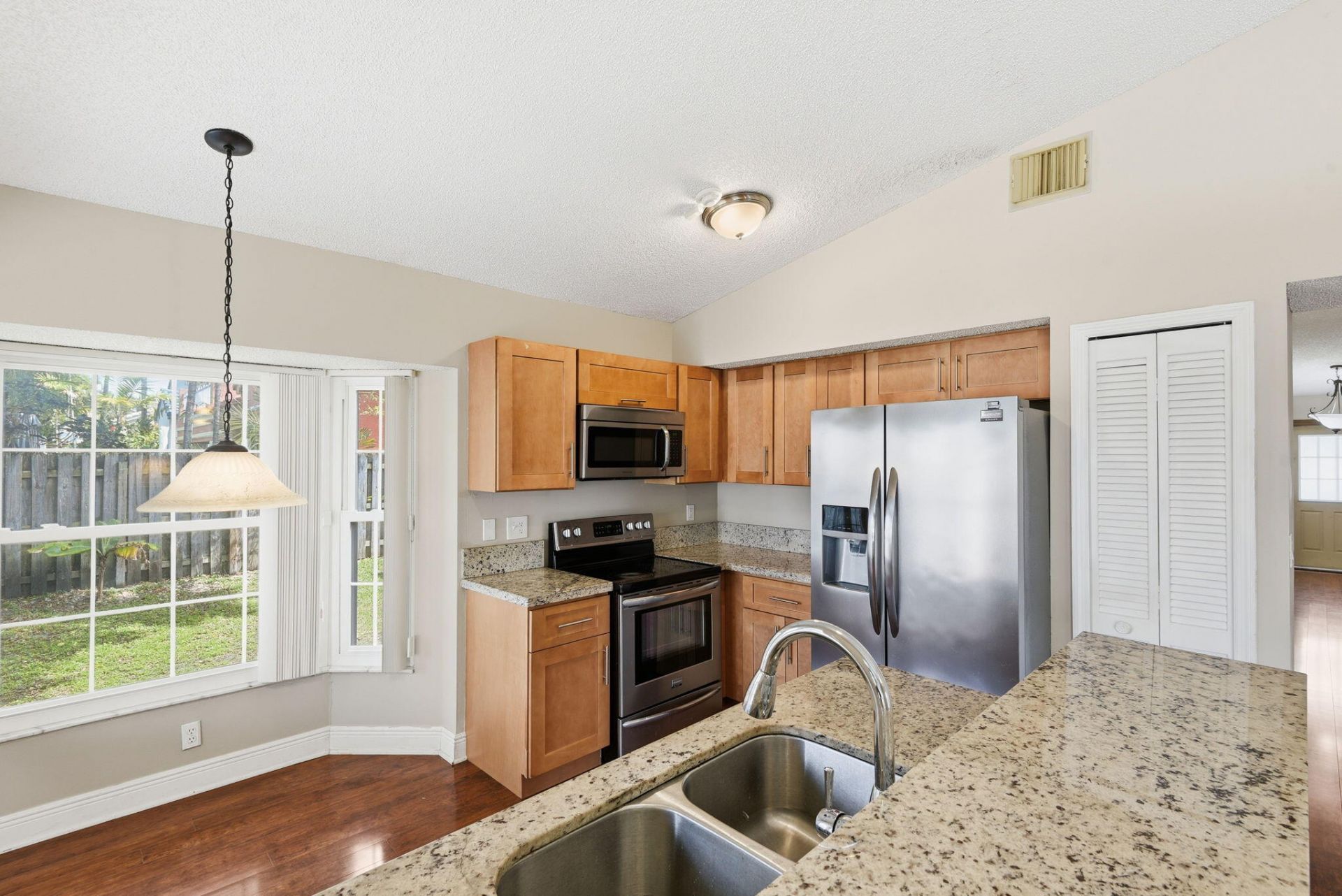 7350 SW 161st Place, Miami, FL 33193 Photo