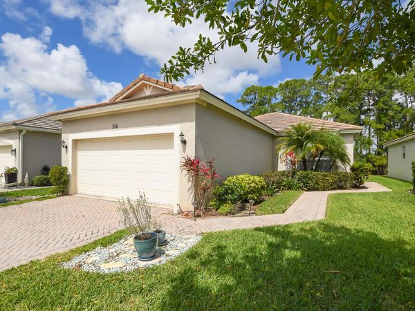 316 SW Maclay Way, Port St. Lucie, FL 34986