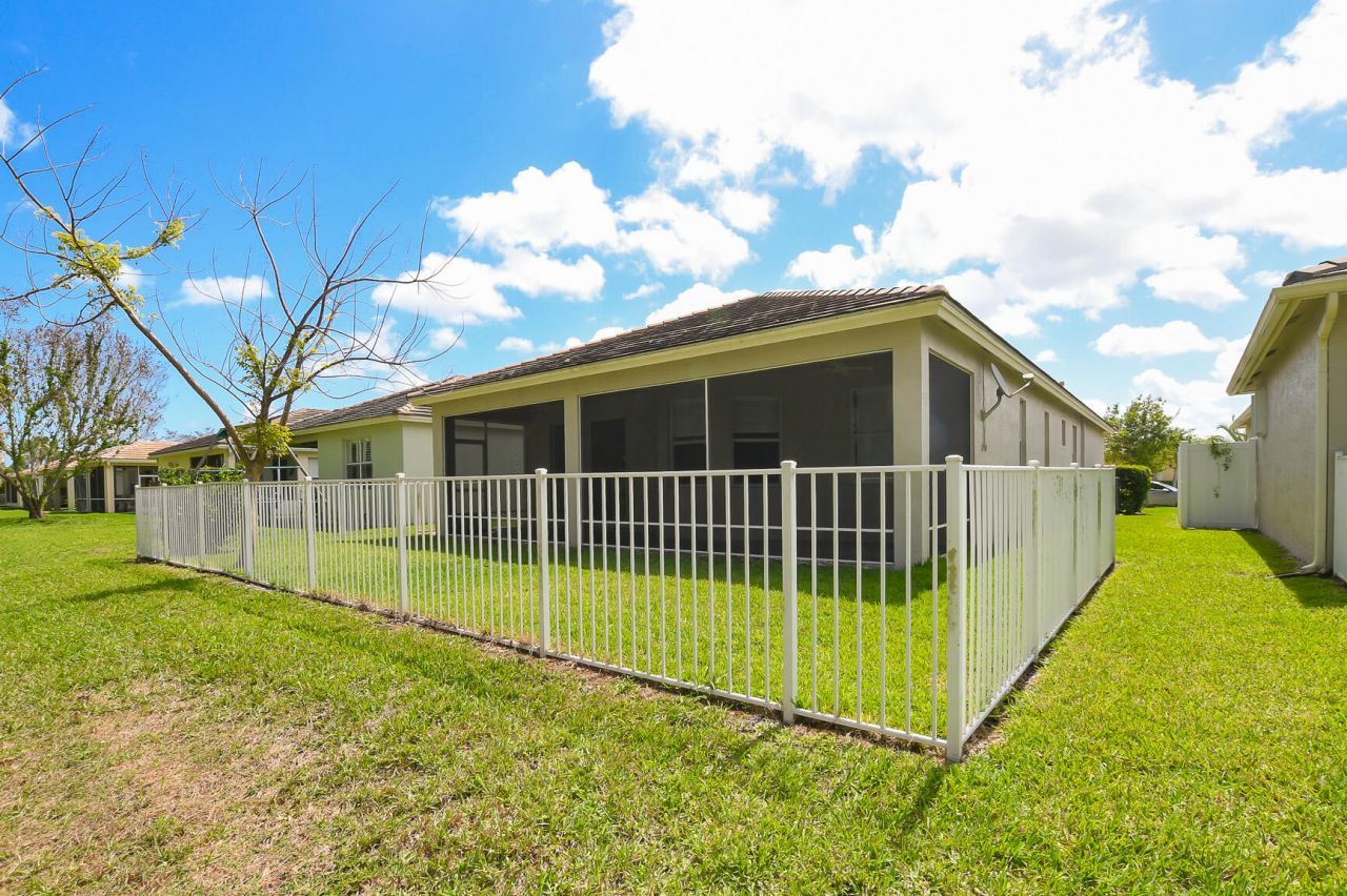 316 SW Maclay Way, Port Saint Lucie, FL 34986 Photo