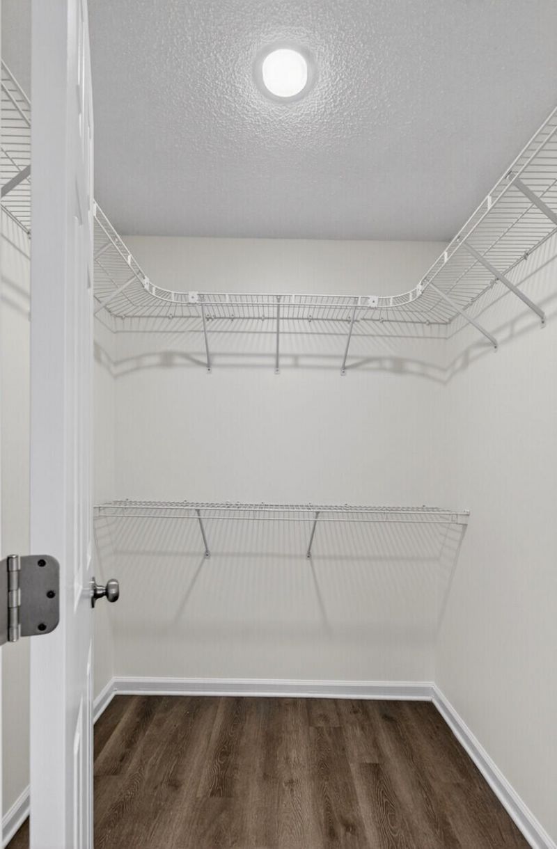 8349 Waltham Road Photo 16