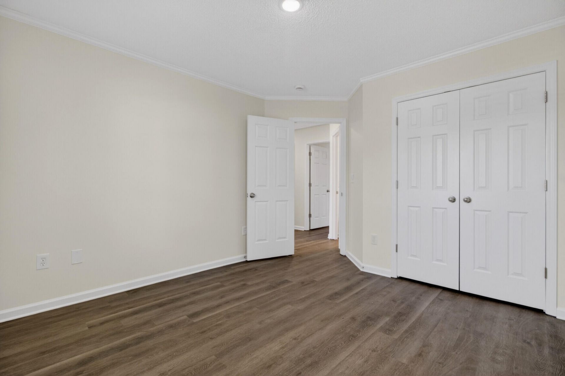 8349 Waltham Road Photo 23