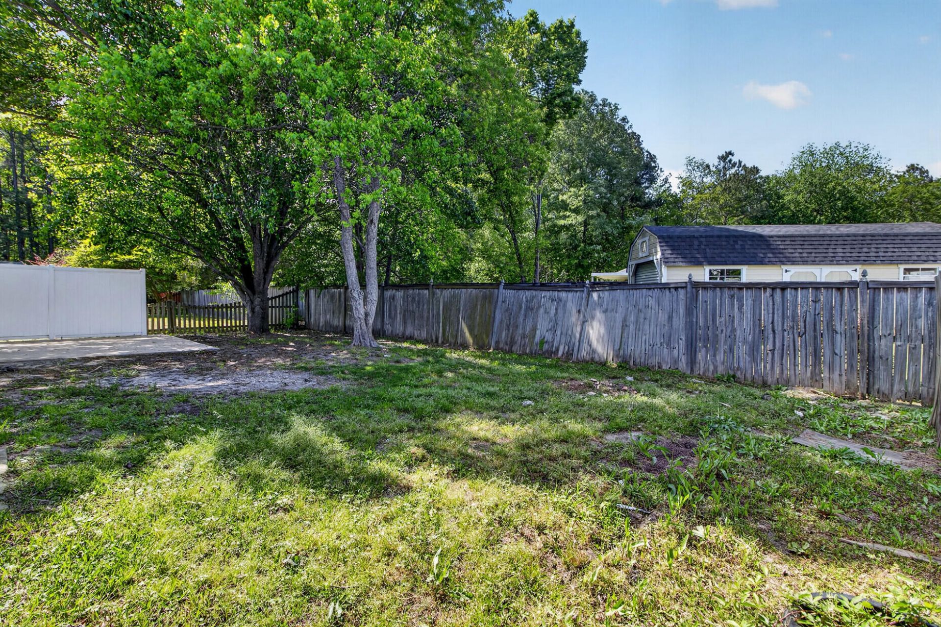 8349 Waltham Road Photo 26