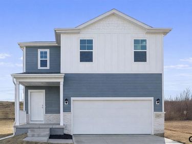 13642 Read Street , Omaha, NE 68142