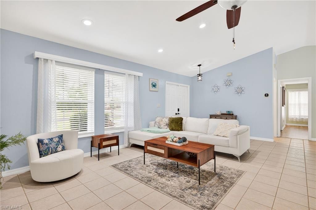 2919 SW 25th St , Cape Coral, FL 33914 Photo