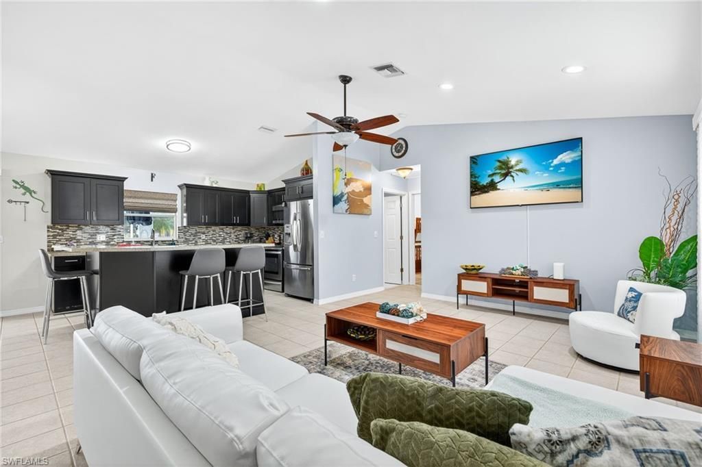 2919 SW 25th St , Cape Coral, FL 33914 Photo