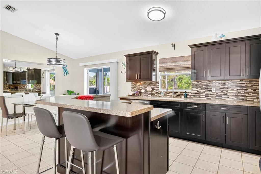 2919 SW 25th St , Cape Coral, FL 33914 Photo