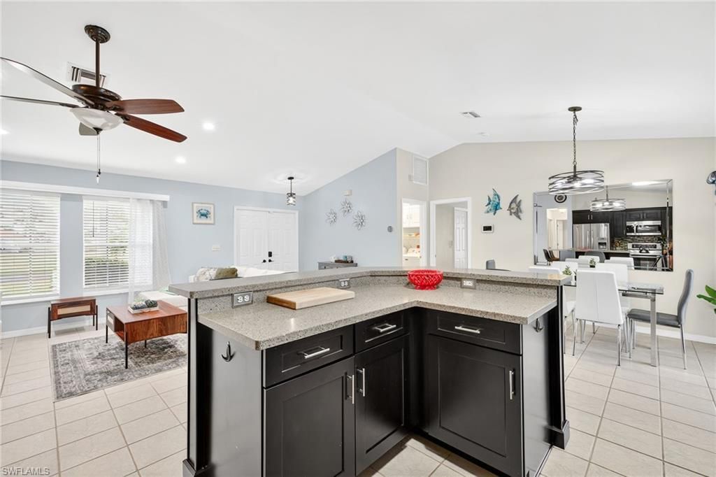 2919 SW 25th St , Cape Coral, FL 33914 Photo