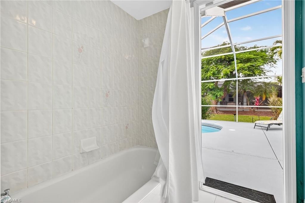 2919 SW 25th St , Cape Coral, FL 33914 Photo