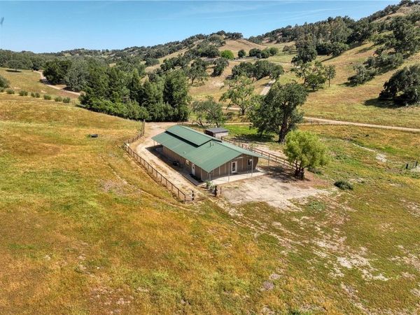 6060 Deer Creek Road, Arroyo Grande, CA 93420