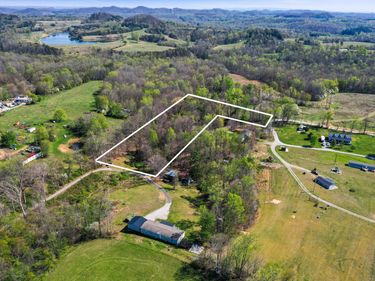 9999 Owen Road, Lily, KY 40740
