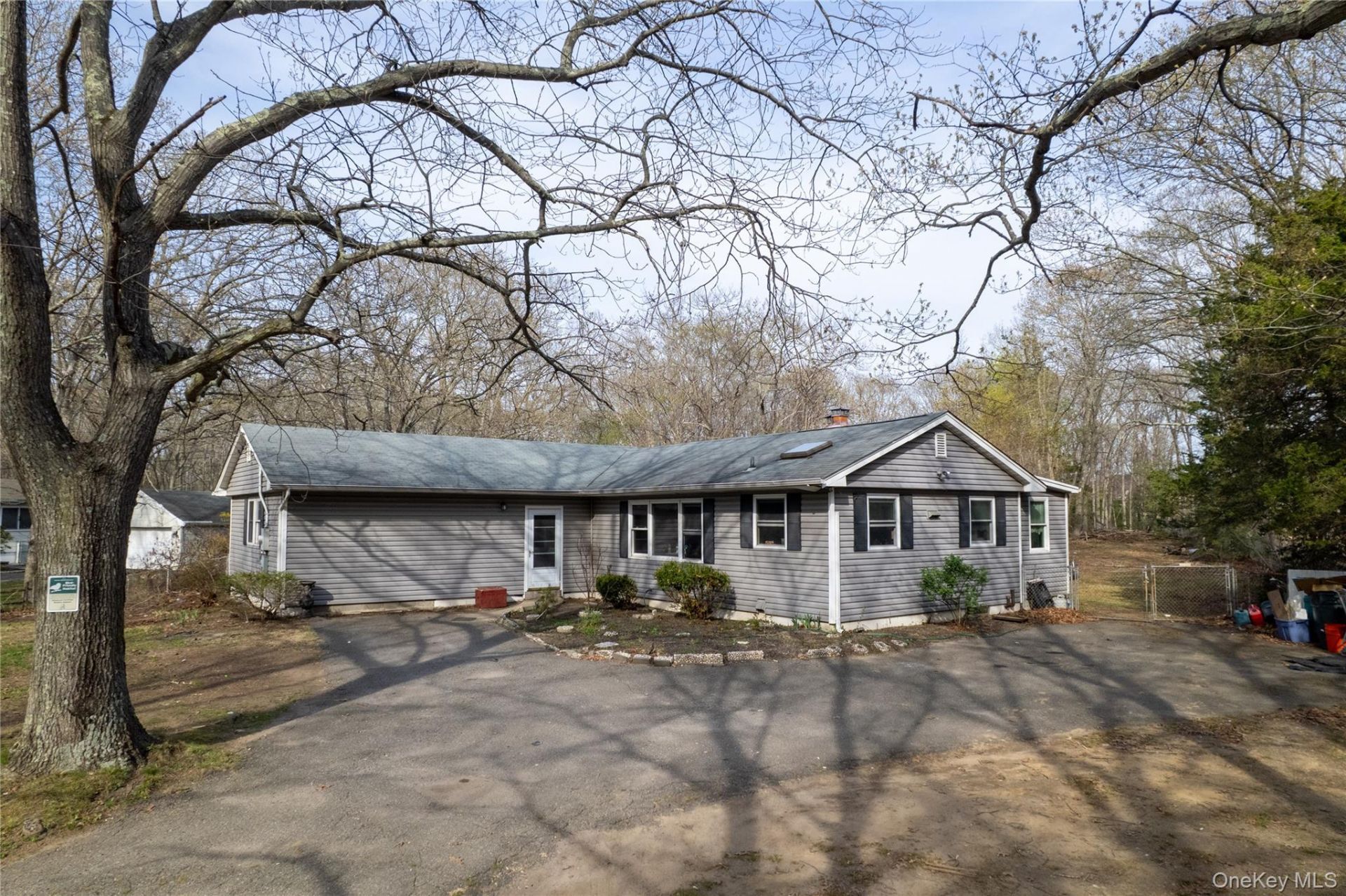 149 Miller Place Road  Miller Place, NY 11764