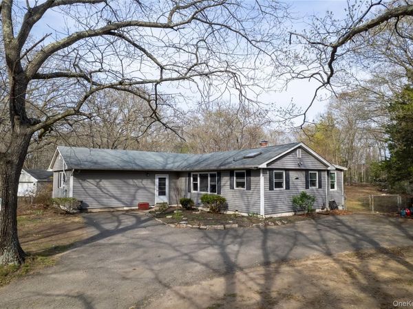 149 Miller Place Road , Miller Place, NY 11764