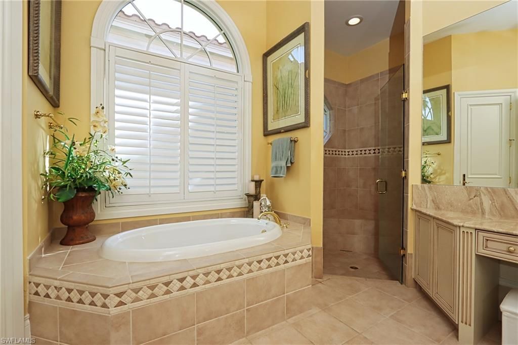 9799 Bay, Estero, FL 34135 Photo