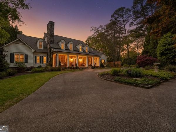 5000 Long Island Drive NW, Sandy Springs, GA 30327