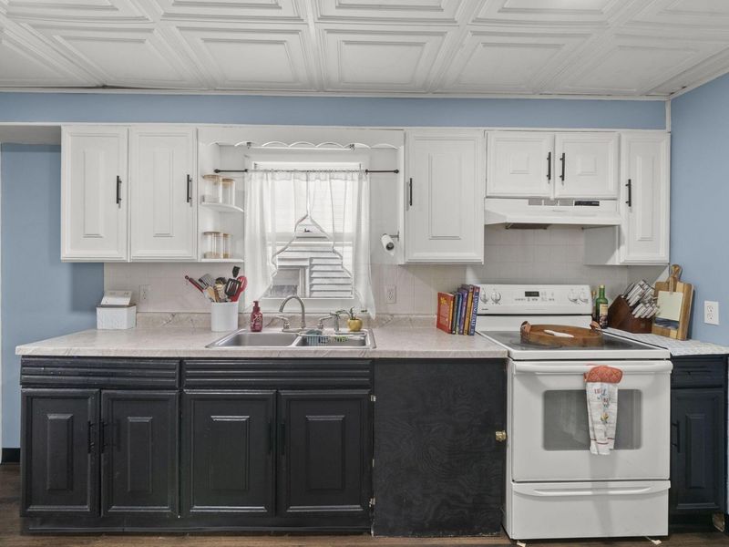 904 S Walnut Street, Bucyrus, OH 44820 Photo 4