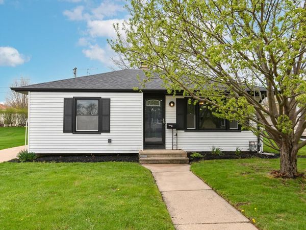 5610 46th AVENUE, Kenosha, WI 53144