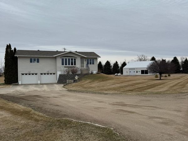 402 Main Avenue, Colgate, ND 58046