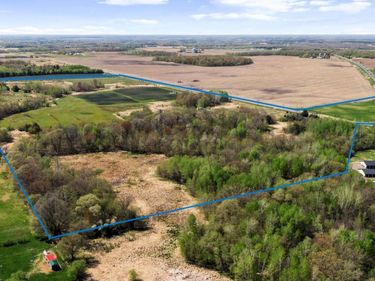 15535 375th Street, Taylors Falls, MN 55084