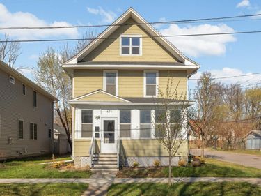 671 Canton Street, Saint Paul, MN 55102
